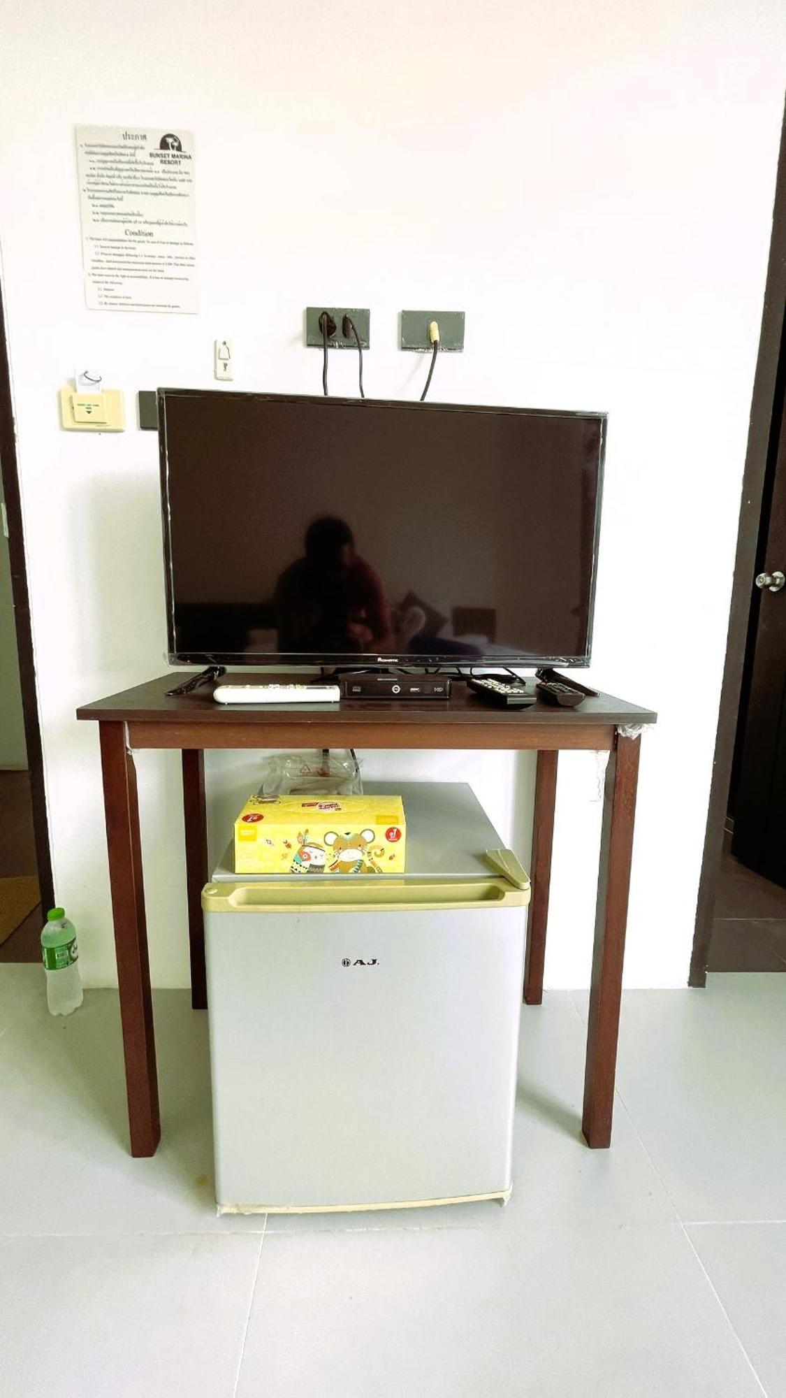 Rockstar Beach Apartments Bang Rak Beach  Extérieur photo