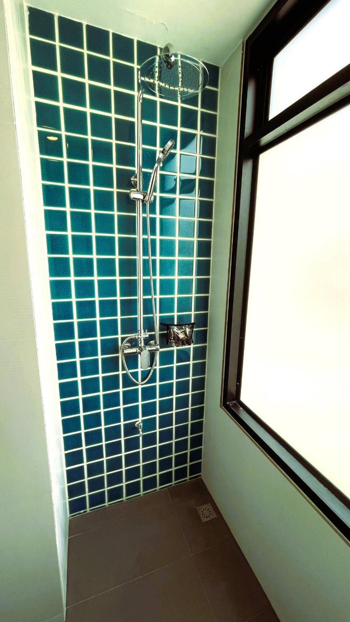 Rockstar Beach Apartments Bang Rak Beach  Extérieur photo